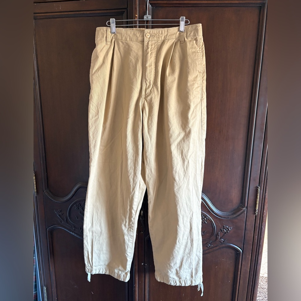 Urban Outfitters Khaki Cotton Chinos Elastic Waist Cinch Ankle size Medium